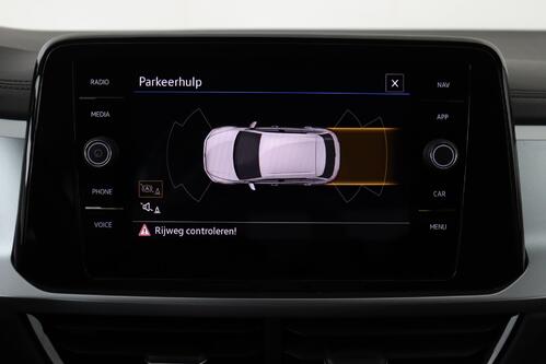 VOLKSWAGEN T-Roc LIFE 1.0 MT TSI + GPS + CARPLAY + PDC + ALU 