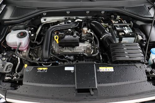 VOLKSWAGEN T-Roc LIFE 1.0 MT TSI + GPS + CARPLAY + PDC + ALU 