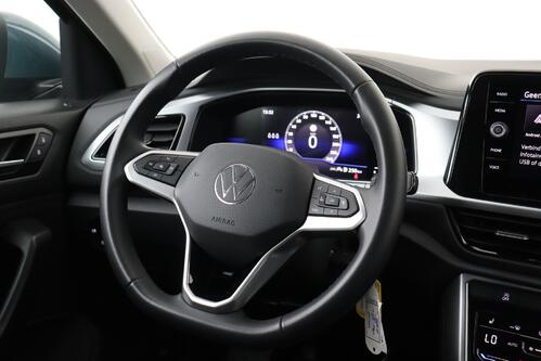 VOLKSWAGEN T-Roc LIFE 1.0 MT TSI + GPS + CARPLAY + PDC + ALU 