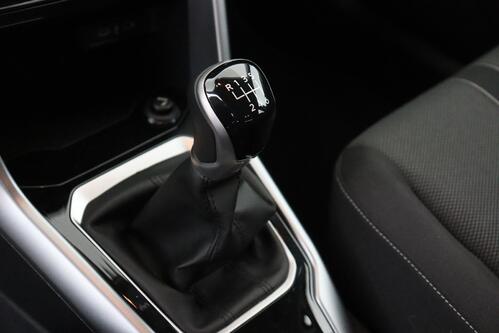 VOLKSWAGEN T-Roc LIFE 1.0 TSI  + GPS + CARPLAY + PDC + ALU 