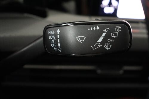 VOLKSWAGEN Golf GTI 2.0 TSI  DSG + GPS + CARPLAY + PDC + CRUISE (ACC) + ALU  