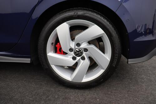 VOLKSWAGEN Golf GTI 2.0 TSI  DSG + GPS + CARPLAY + PDC + CRUISE (ACC) + ALU  