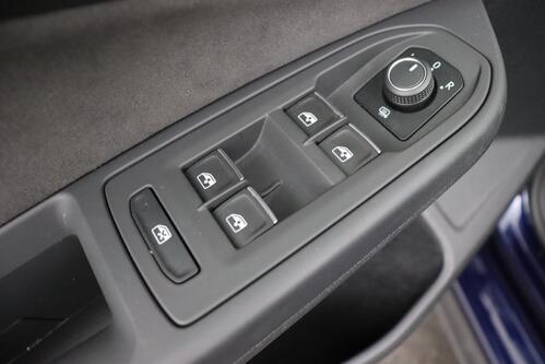 VOLKSWAGEN Golf GTI 2.0 TSI  DSG + GPS + CARPLAY + PDC + CRUISE (ACC) + ALU  