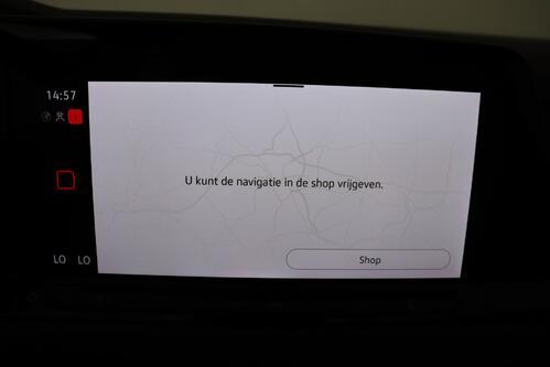 VOLKSWAGEN Golf GTI 2.0 DSG + CARPLAY + PDC + ALU 