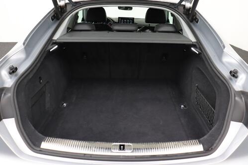 AUDI A5 30 2.0TDI S-TRONIC ADVANCED + GPS + LEDER + CARPLAY + PDC + ALU 18