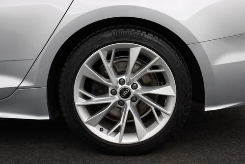 AUDI A5 30 2.0TDI S-TRONIC ADVANCED + GPS + LEDER + CARPLAY + PDC + ALU 18