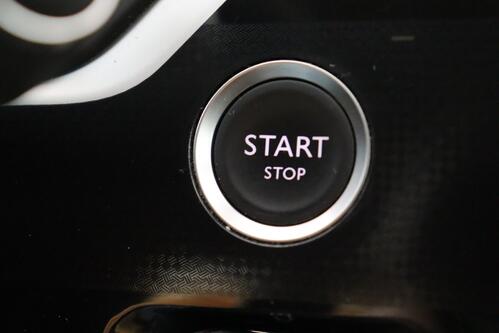 CITROEN C4 SpaceTourer  BUSINESS 1.5 BLUEHDI EAT8 +A/T + 7PL. + GPS + LEDER + CAMERA + PDC + CRUISE + ALU 