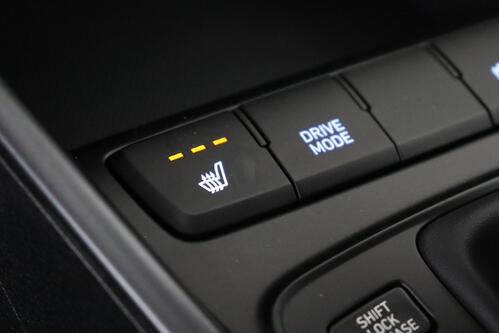 HYUNDAI i20  1.0 i + A/T + CARPLAY + GPS + CAMERA + PDC + ALU