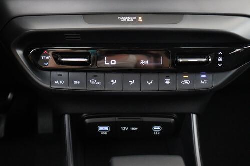 HYUNDAI i20  1.0 i + A/T + CARPLAY + GPS + CAMERA + PDC + ALU