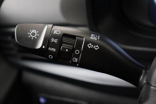 HYUNDAI i20  1.0 i + A/T + CARPLAY + GPS + CAMERA + PDC + ALU