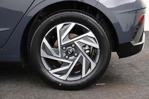 HYUNDAI i20  1.0 i + A/T + CARPLAY + GPS + CAMERA + PDC + ALU