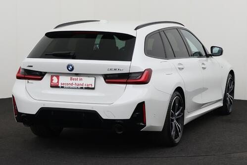 BMW 330 G21 - TOURING e iA  xDrive M-SPORT + GPS + LEDER + CARPLAY + CAMERA + PDC + CRUISE + ALU 