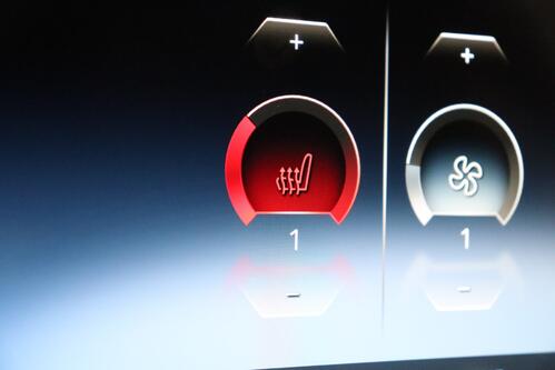 BMW 330 G21 - TOURING e iA  xDrive M-SPORT + GPS + LEDER + CARPLAY + CAMERA + PDC + CRUISE + ALU 