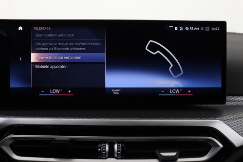 BMW 330 G21 - TOURING e iA  xDrive M-SPORT + GPS + LEDER + CARPLAY + CAMERA + PDC + CRUISE + ALU 