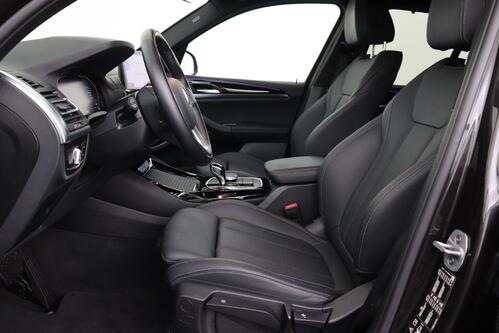 BMW X3 G01 - XDRIVE 20 DA ADVANTAGE + CARPLAY + GPS + CAMERA + PDC + PANO + LEDER + ALU 