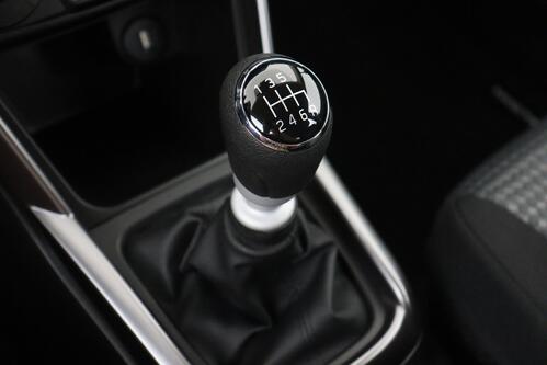 SUZUKI S-CROSS 1.6 MT Hybrid Comfort + CAMERA + CRUISE + ALU 