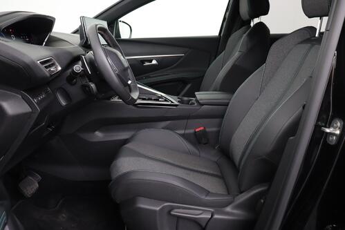 PEUGEOT 3008 ALLURE 1.2 PURETECH  EAT8 + CARPLAY + CAMERA + PDC + CRUISE + ALU