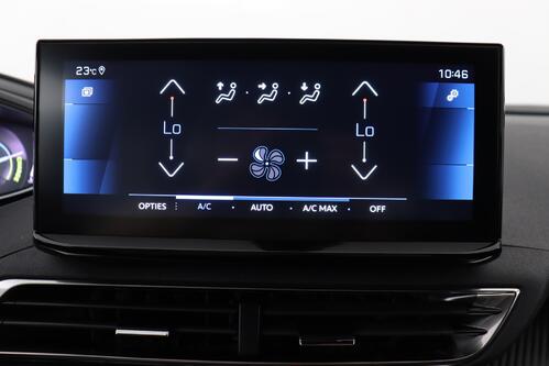 PEUGEOT 3008 ALLURE 1.2 PURETECH EAT8 + A/T + GPS + CARPLAY + HALF/LEDER + CAMERA + PDC + CRUISE + ALU 18