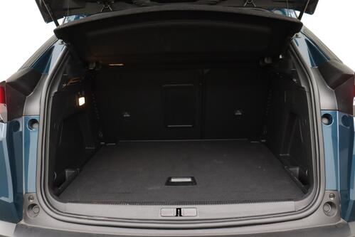 PEUGEOT 3008 ALLURE 1.2 PURETECH EAT8 + A/T + GPS + CARPLAY + HALF/LEDER + CAMERA + PDC + CRUISE + ALU 18