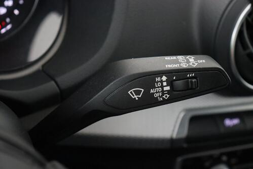 AUDI Q2 35 1.5 TFSI S-TRONIC + GPS + PDC + CRUISE + ALU 16