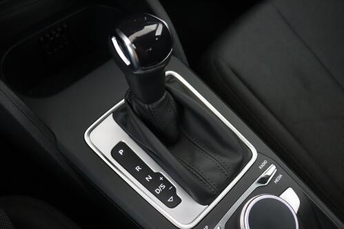 AUDI Q2 35 1.5 TFSI S-TRONIC + GPS + PDC + CRUISE + ALU 16