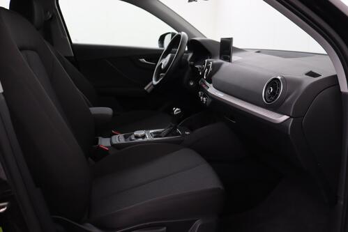 AUDI Q2  35 1.5 TFSI + GPS + PDC + CRUISE (ACC) + ALU 