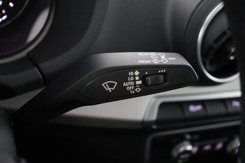 AUDI Q2 35 1.5TFSI S-TRONIC + GPS + PDC + CRUISE + ALU 