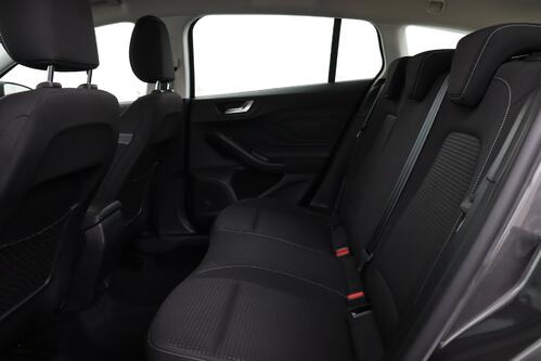 FORD Focus CLIPPER CONNECTED 1.5D ECOBLUE + GPS + CAMERA + PDC + CRUISE + ALU 