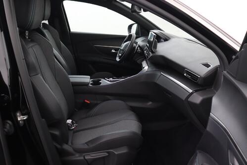 PEUGEOT 3008 ALLURE 1.2 PURETECH  EAT8 + A/T + GPS + HALF/LEDER + CAMERA + PDC + CRUISE + ALU 