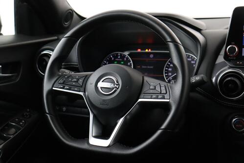 NISSAN Juke N-DESIGN 1.0L DIG-T 114 DCT MY23 + A/T + GPS + CAMERA + HALF/LEDER + PDC + CRUISE + ALU 19