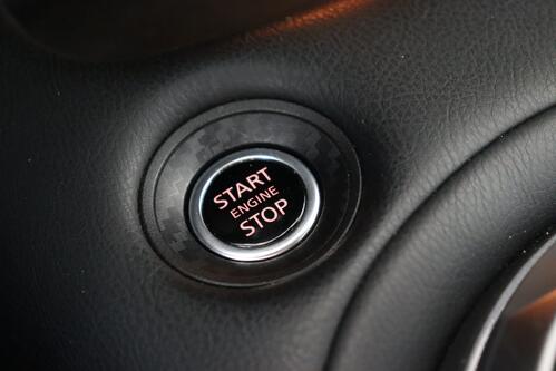 NISSAN Juke N-DESIGN 1.0L DIG-T 114 DCT MY23 + A/T + GPS + CAMERA + HALF/LEDER + PDC + CRUISE + ALU 19