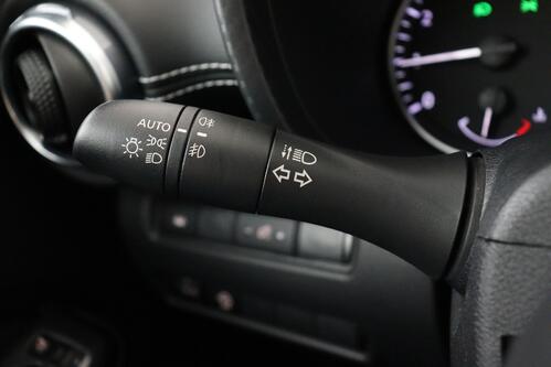 NISSAN Juke N-DESIGN 1.0L DIG-T 114 DCT MY23 + A/T + GPS + CAMERA + HALF/LEDER + PDC + CRUISE + ALU 19