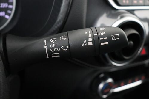 NISSAN Juke N-DESIGN 1.0L DIG-T 114 DCT MY23 + A/T + GPS + CAMERA + HALF/LEDER + PDC + CRUISE + ALU 