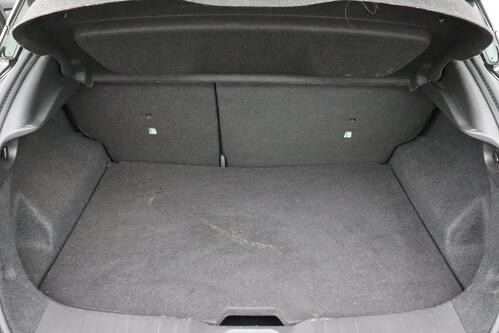 NISSAN Juke ACENTA 1.0L DIG-T 114 MT MY23  + CAMERA + PDC + CRUISE + ALU 17