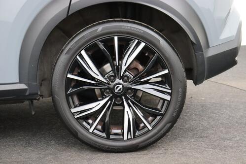 NISSAN Juke N-DESIGN 1.0L DIG-T 114 MT MY23  + GPS + CAMERA + HALF/LEDER + PDC + CRUISE + ALU 19