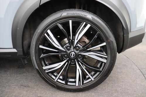 NISSAN Juke N-DESIGN 1.0L DIG-T 114 MT MY23 + CARPLAY + GPS + CAMERA + PDC + CRUISE + ALU 19