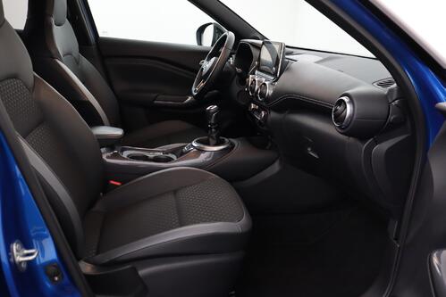 NISSAN Juke N-DESIGN 1.0L DIG-T 114 MT MY23  + GPS + CARPLAY + CAMERA + PDC + CRUISE + ALU  19