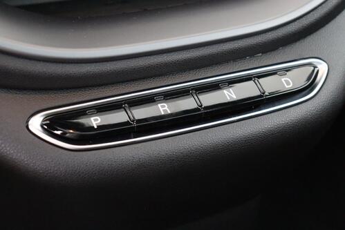 ABARTH 500e Turismo 42 kWh + Pack Scorpion Tech + A/T + GPS + LEDER/ALCANTARA + PDC + CRUISE + ALU