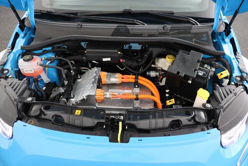 ABARTH 500e Turismo 42 kWh + Pack Scorpion Tech + A/T + GPS + LEDER/ALCANTARA + PDC + CRUISE + ALU