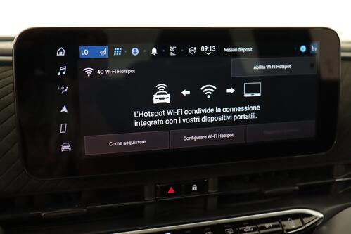 ABARTH 500e Turismo 42 kWh + Pack Scorpion Tech + A/T + GPS + LEDER/ALCANTARA + PDC + CRUISE + ALU