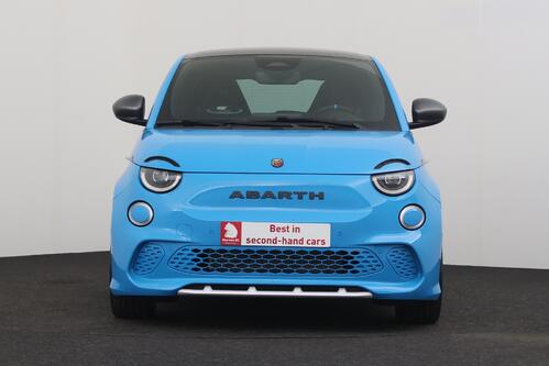 ABARTH 500e Turismo 42 kWh + Pack Scorpion Tech + A/T + GPS + LEDER/ALCANTARA + PDC + CRUISE + ALU