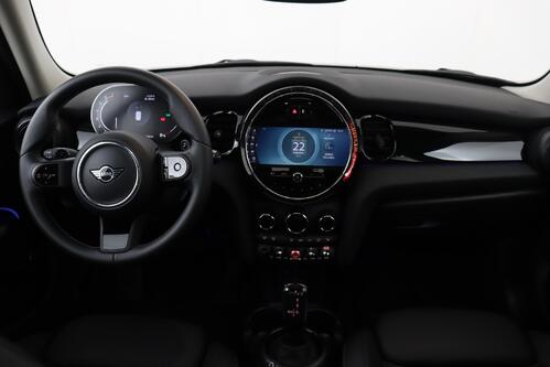 MINI Cooper S   EXPERIENCE 2.0 STEPTRONIC + GPS + LEDER + CARPLAY + CAMERA + PDC + CRUISE + PANO DAK + ALU