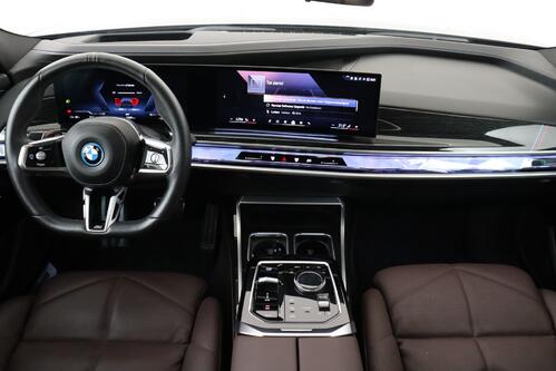 BMW i7 G70 - e-DRIVE 50 LIMOUSINE M-SPORT 105 kWh