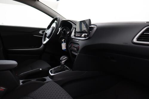 KIA Ceed SW 1.5 T-GDI  140 PK + A/T + GPS + CARPLAY + CAMERA + PDC + CRUISE + ALU 16