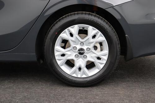 KIA Ceed SW 1.5 T-GDI  140 PK + A/T + GPS + CARPLAY + CAMERA + PDC + CRUISE + ALU 16