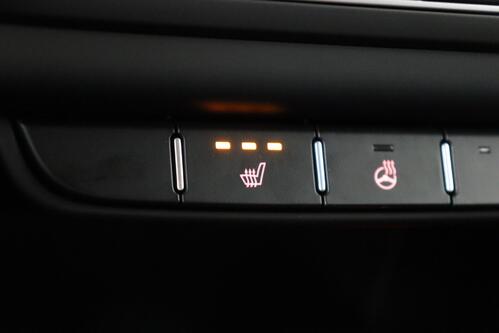 KIA Ceed SW 1.5 T-GDI  140 PK + A/T + GPS + CARPLAY + CAMERA + PDC + CRUISE + ALU 16