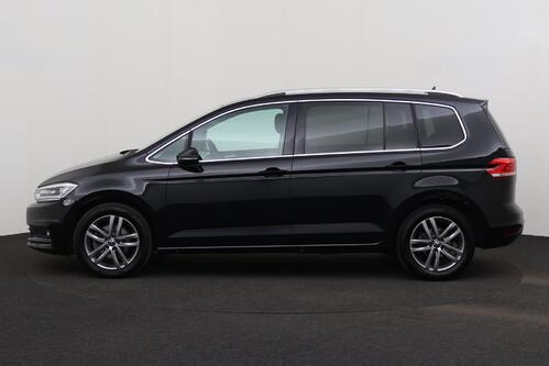 VOLKSWAGEN Touran 1.5 TSI DSG + 7PL. + CARPLAY + GPS + PDC + CRUISE (ACC) + STOF/ALCANTARA  + ALU