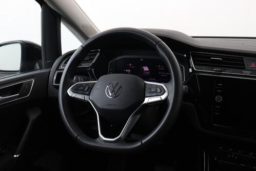 VOLKSWAGEN Touran 1.5 TSI DSG + 7PL. + CARPLAY + GPS + PDC + CRUISE (ACC) + STOF/ALCANTARA  + ALU