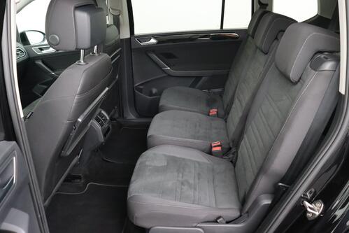 VOLKSWAGEN Touran 1.5 TSI DSG + 7PL. + CARPLAY + GPS + PDC + CRUISE (ACC) + STOF/ALCANTARA  + ALU