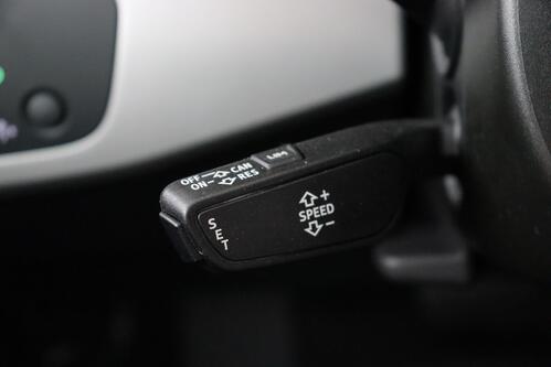 AUDI A4  2.0 TDI S-TRONIC + GPS + PDC + CRUISE + ALU